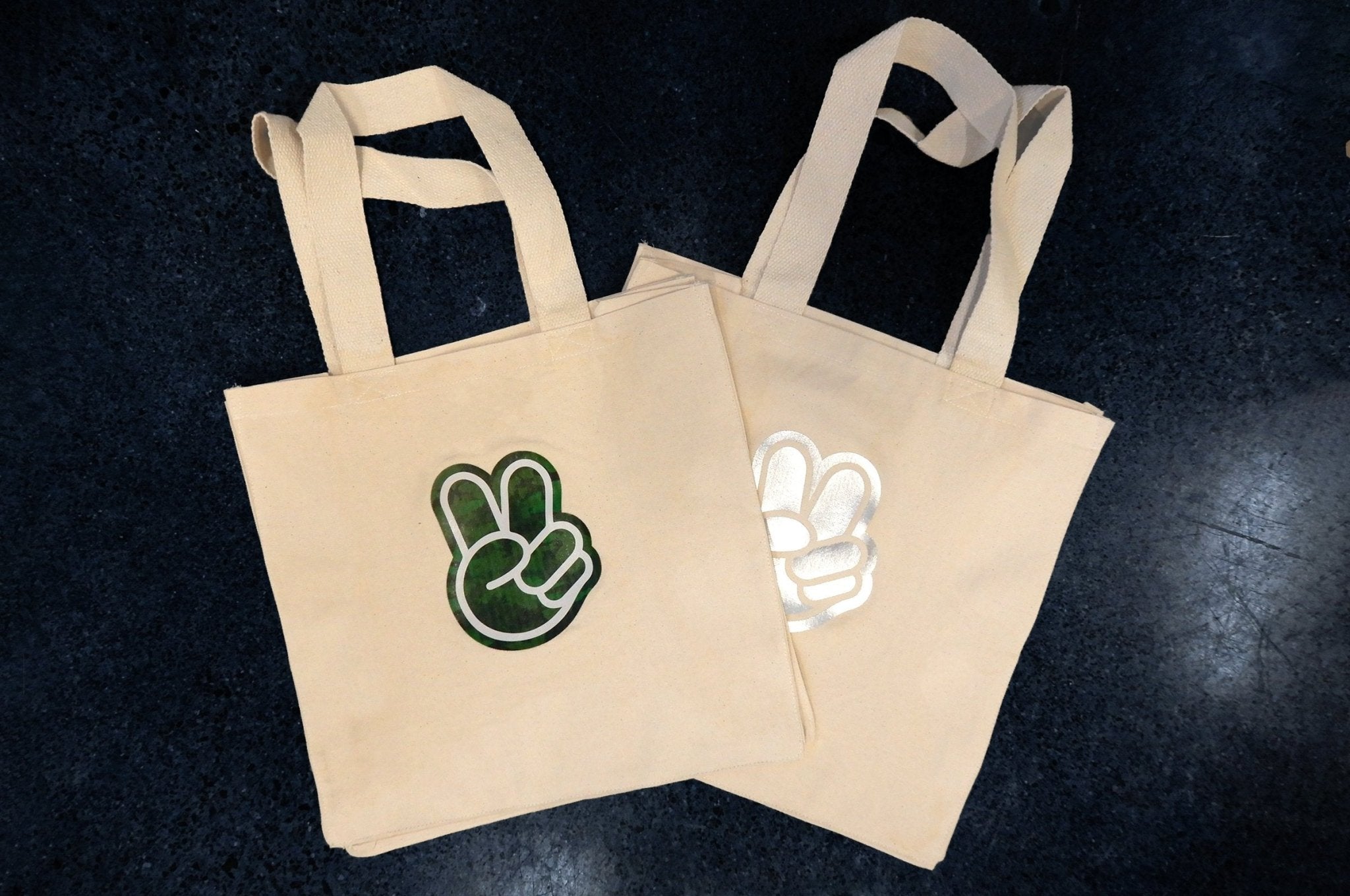 Single Colour Tote Bags - Clubcard Printing Canada